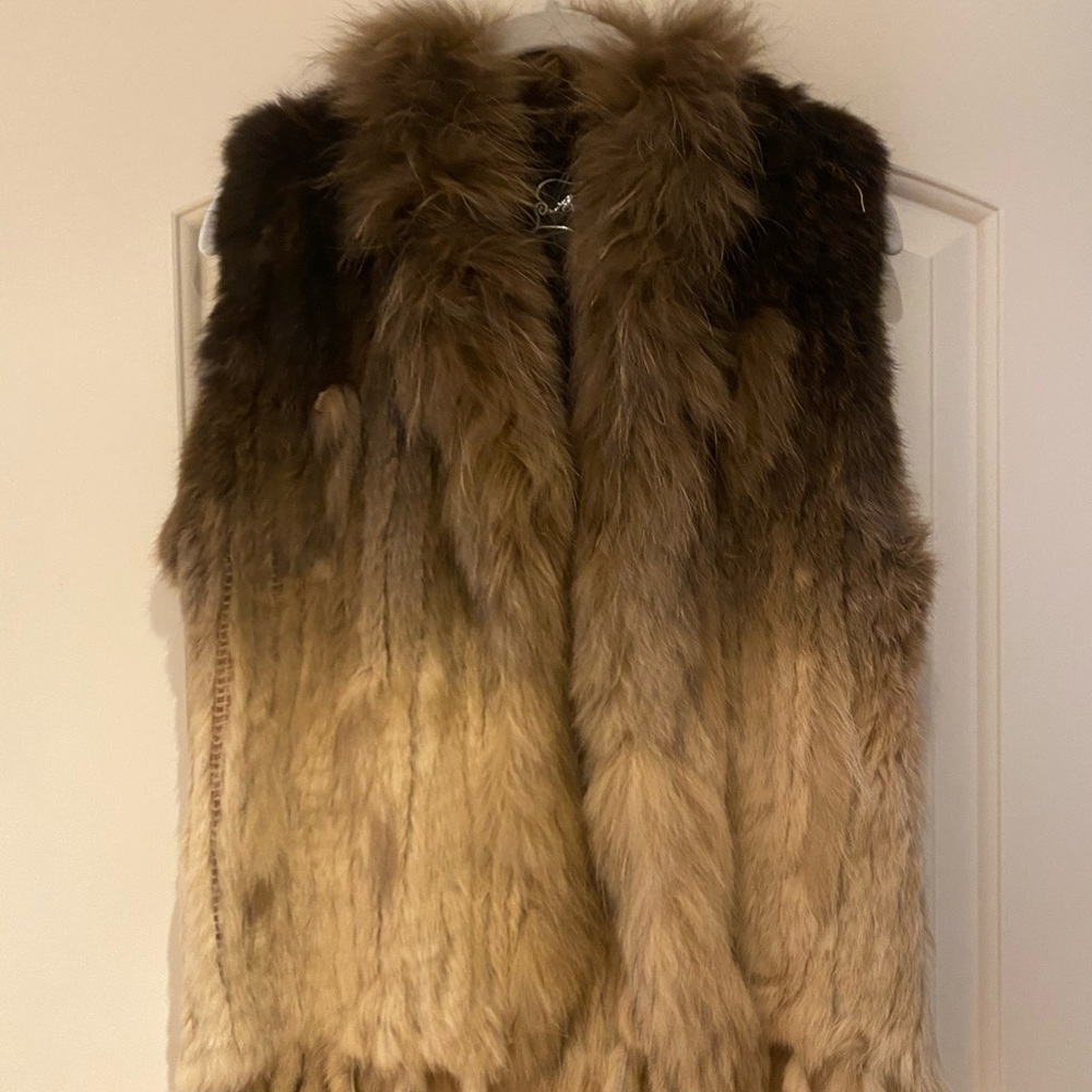 Fur vest